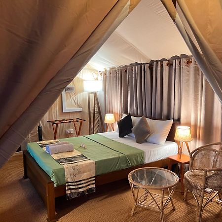 At One - Glamping Hotel Rekawa Екстериор снимка