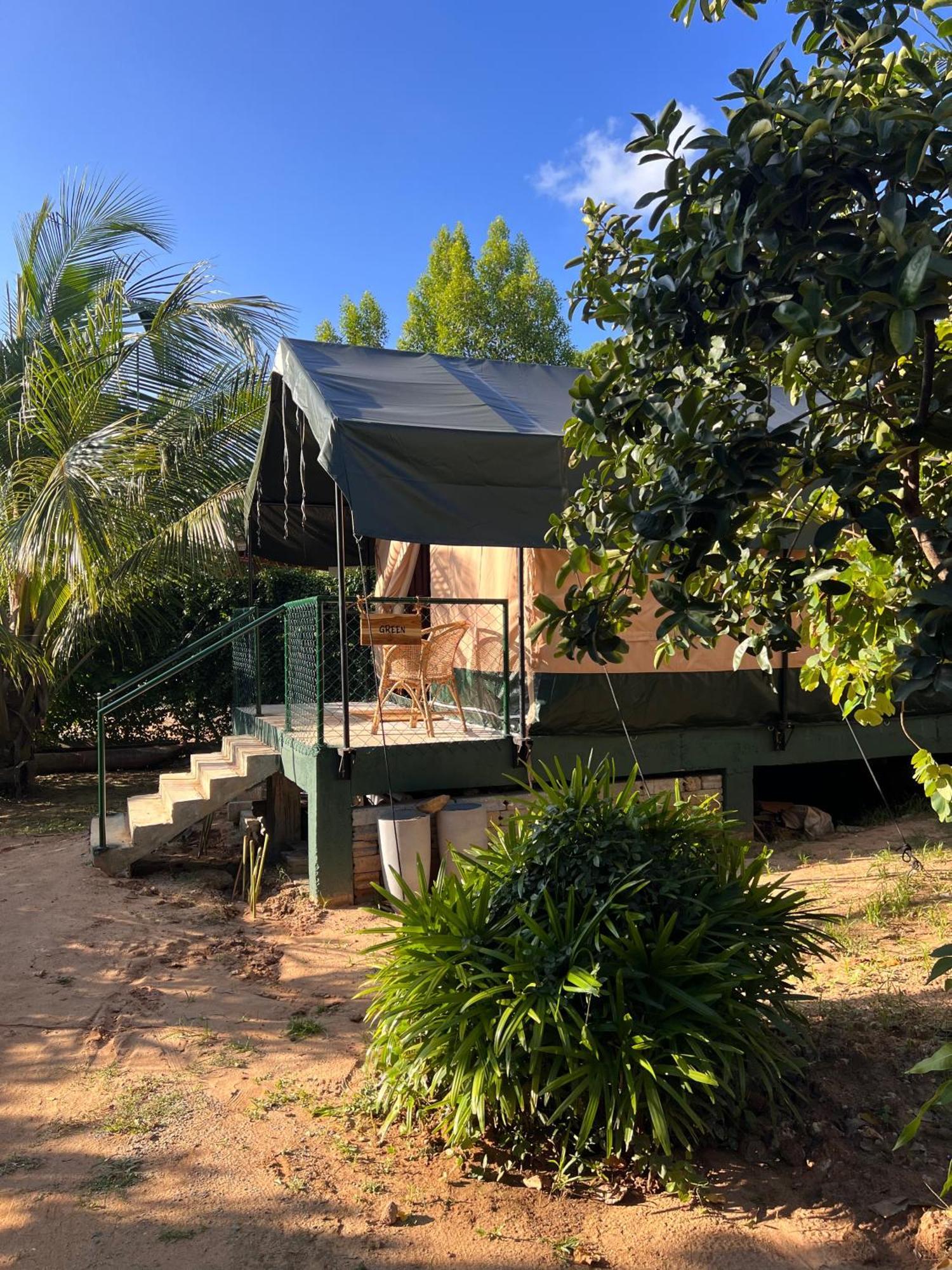 At One - Glamping Hotel Rekawa Екстериор снимка