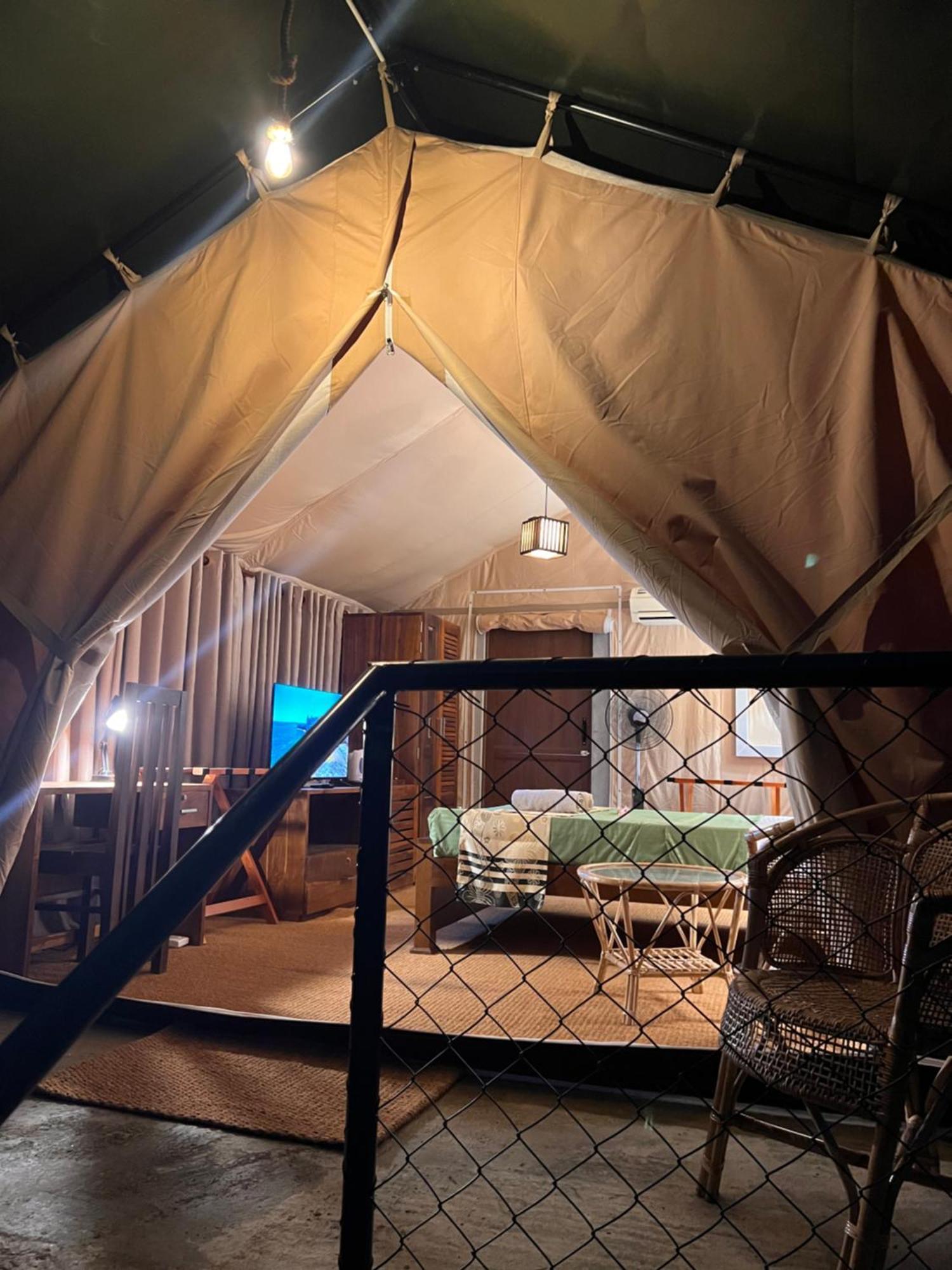 At One - Glamping Hotel Rekawa Екстериор снимка