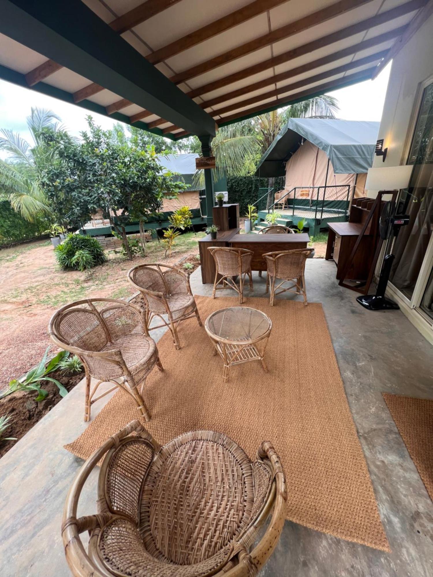At One - Glamping Hotel Rekawa Екстериор снимка